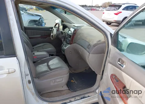 2005 Toyota Sienna Xle Limited z USA, uszkodzony, nr VIN 5TDBA22CX5S053236